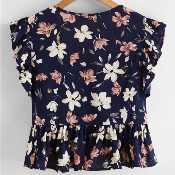 NWT Shein - Floral spring Ruffle Blouse - Picture 2 of 2